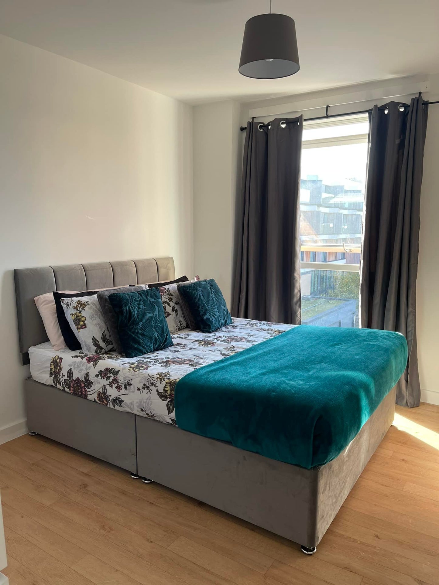 Panel Bed Set - Plush Velvet